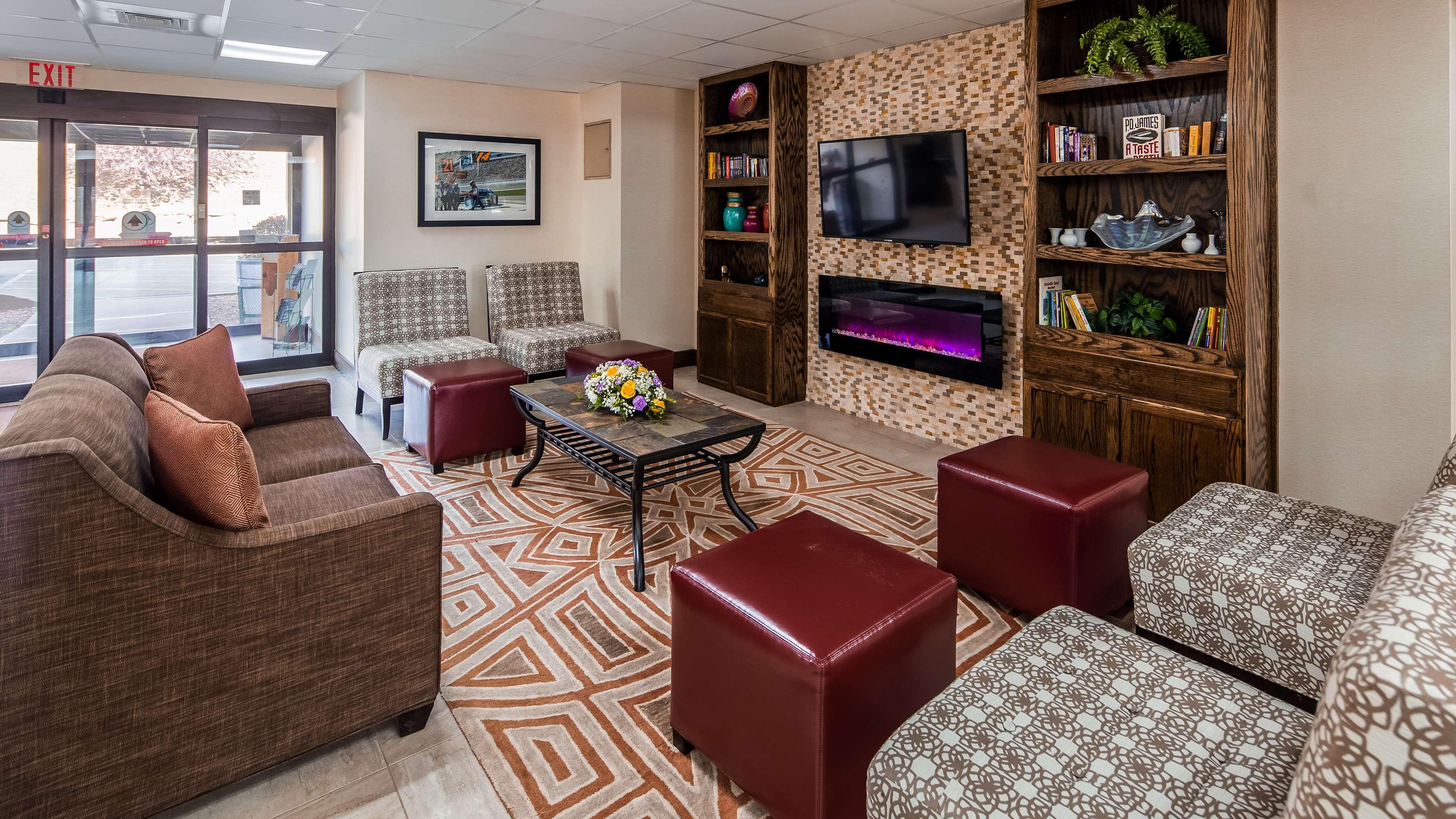 Best Western Inn at Blakeslee-Pocono Buitenkant foto