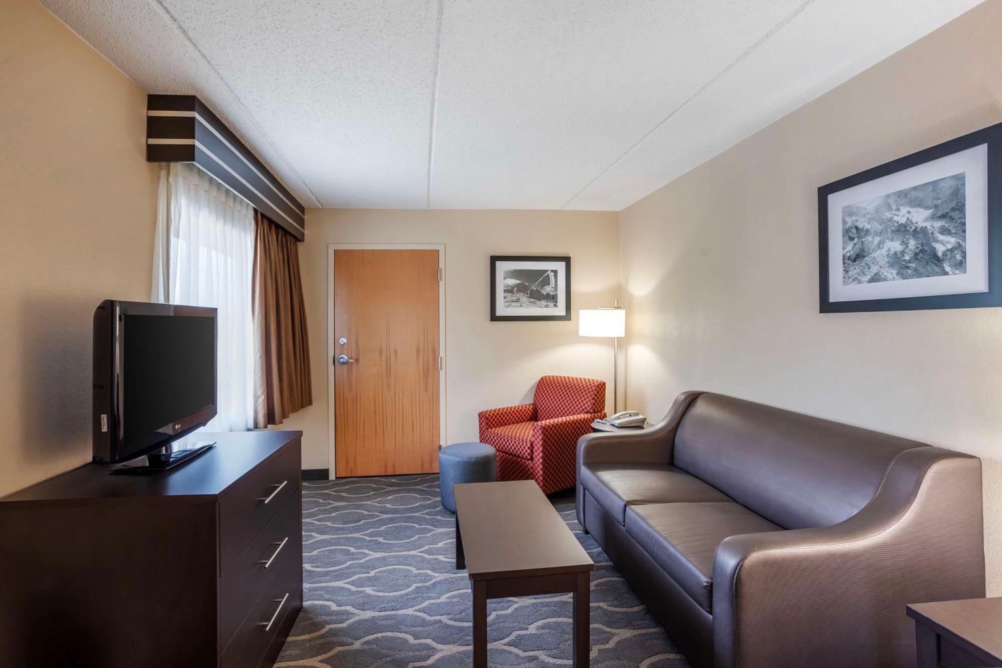 Best Western Inn at Blakeslee-Pocono Buitenkant foto