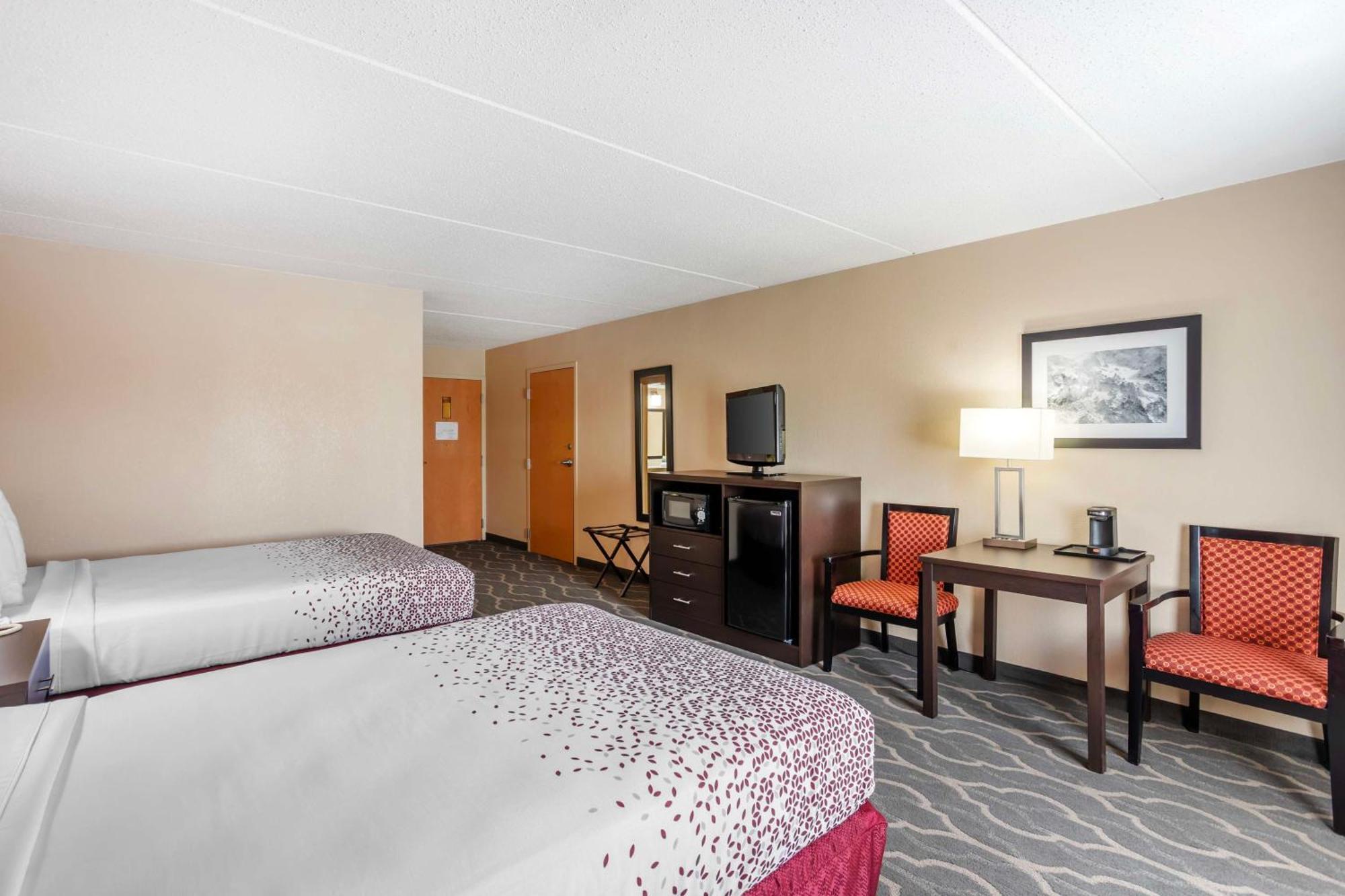 Best Western Inn at Blakeslee-Pocono Buitenkant foto