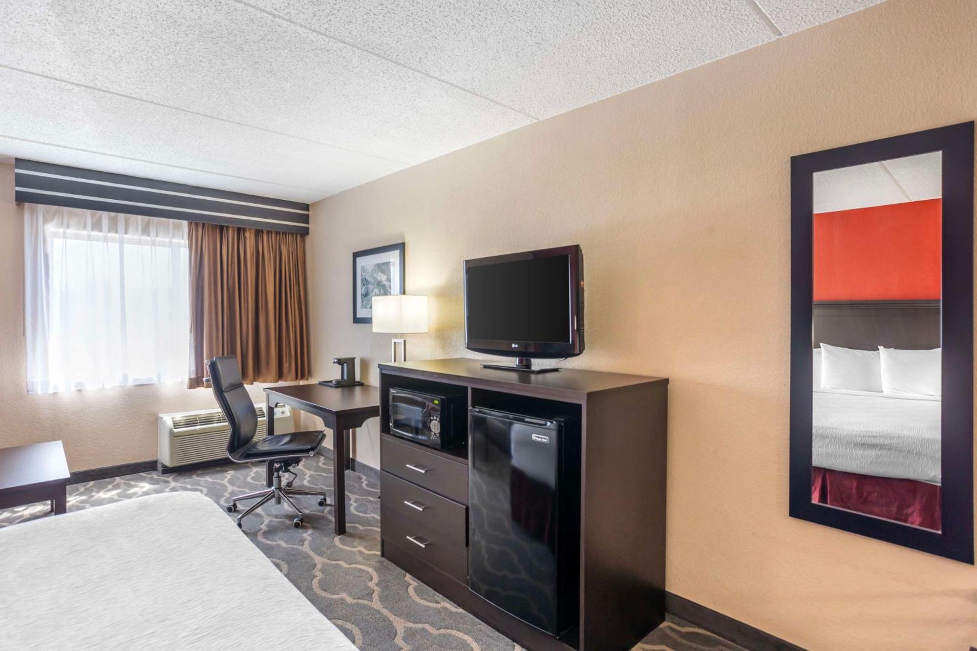 Best Western Inn at Blakeslee-Pocono Buitenkant foto